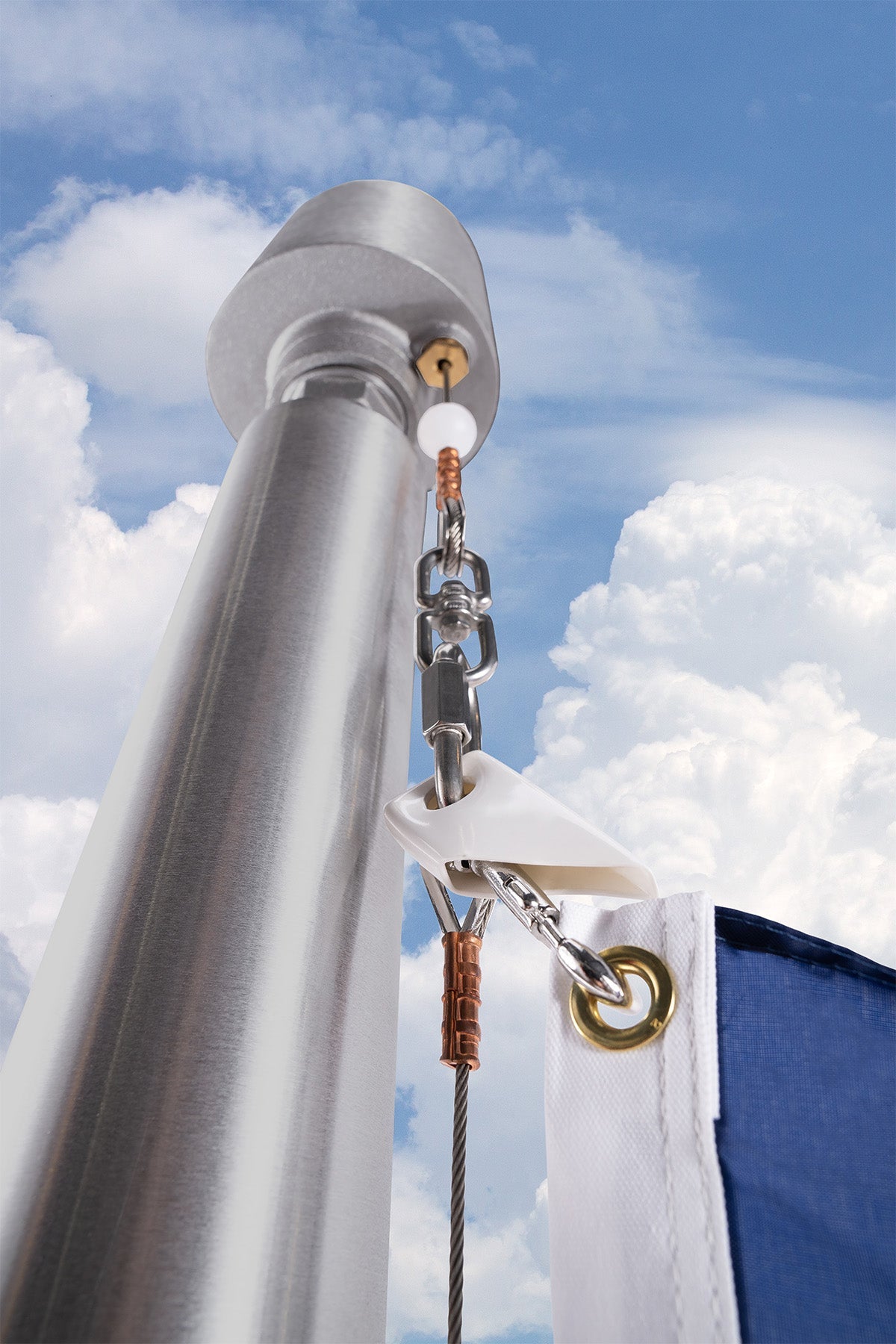 Clear Anodized Commercial Flagpole - Internal Halardya